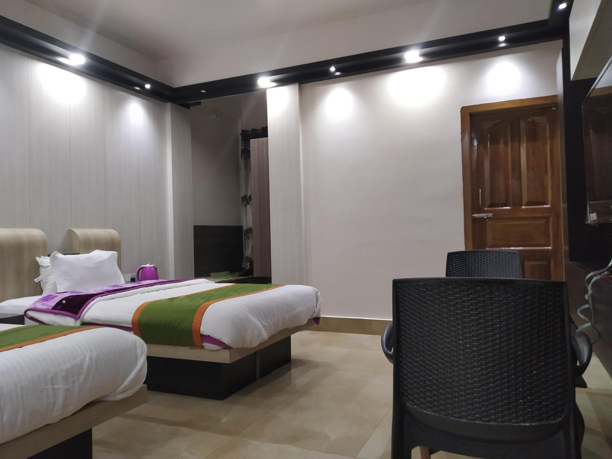 Ziro Palace Inn - A Boutique Hotel Hapoli Exterior photo