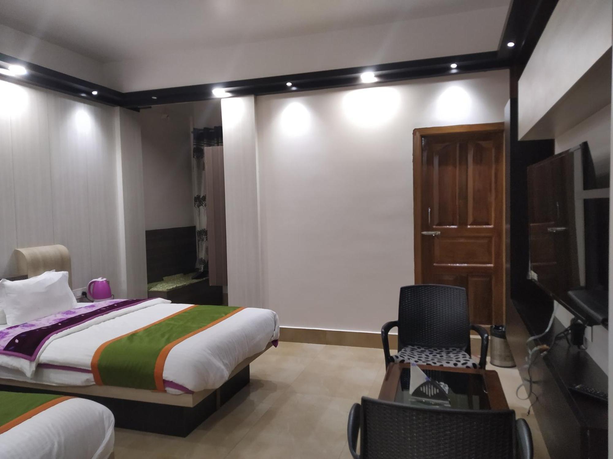 Ziro Palace Inn - A Boutique Hotel Hapoli Exterior photo