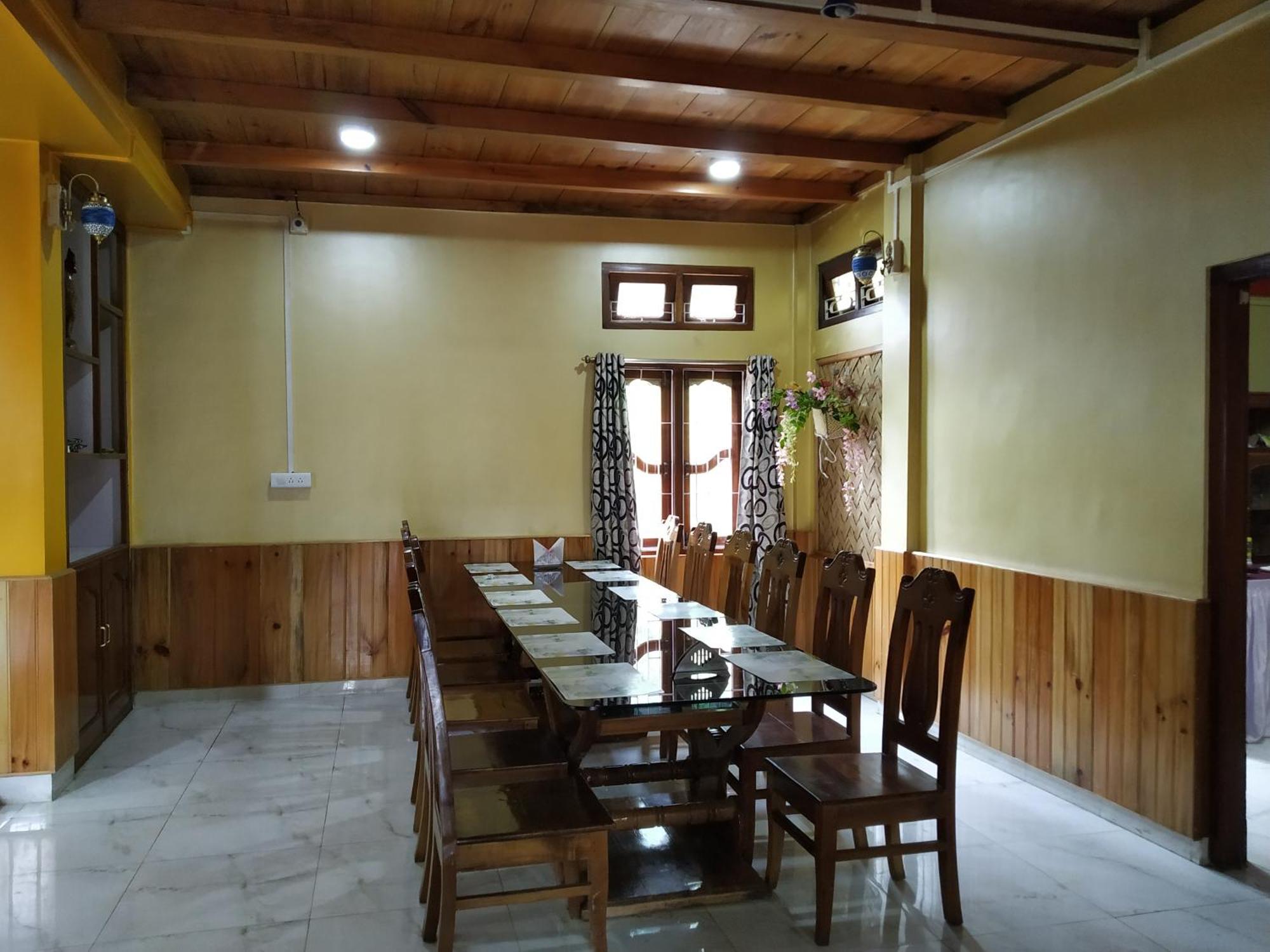 Ziro Palace Inn - A Boutique Hotel Hapoli Exterior photo
